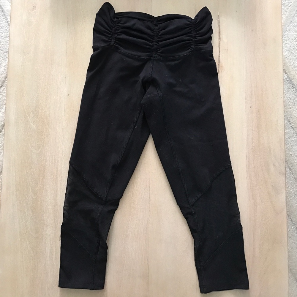 Black leggings with mesh