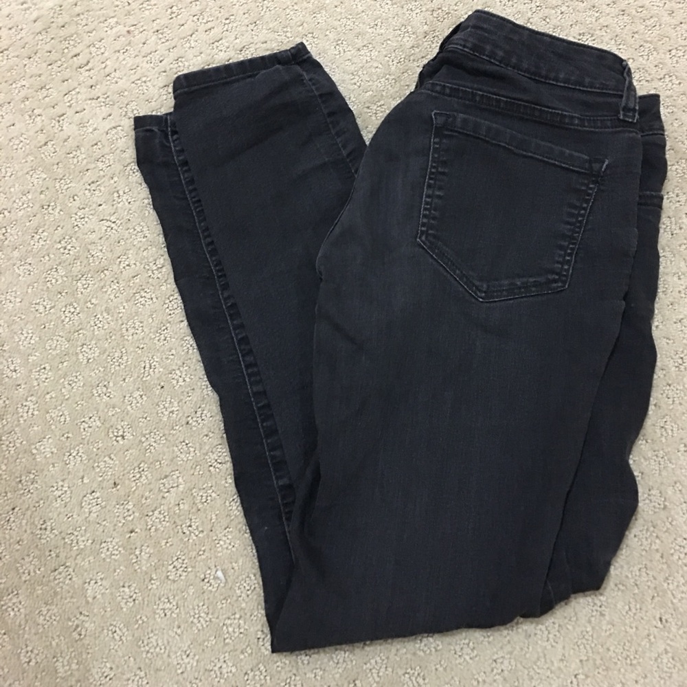 Black skinnies (pretty short)