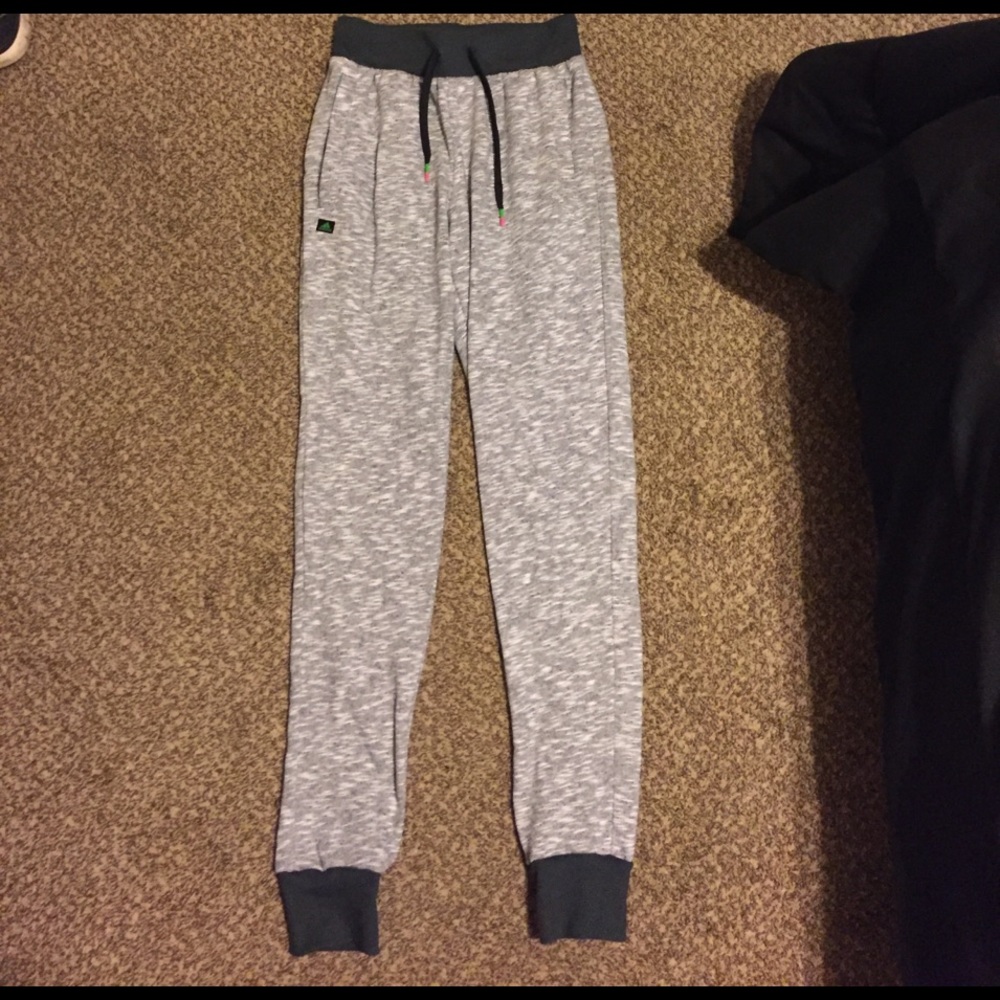 adidas sweatpant joggers