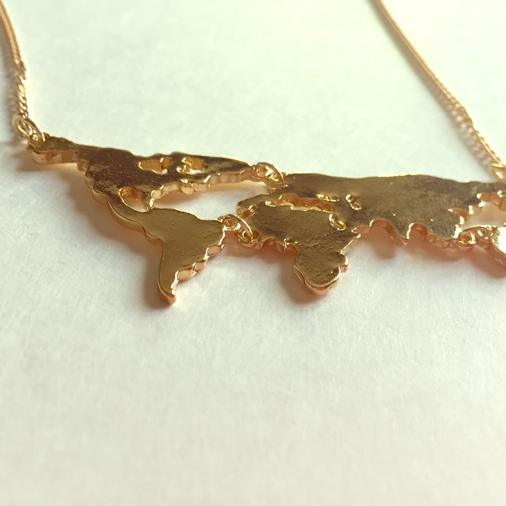 NEW Gold World Necklace