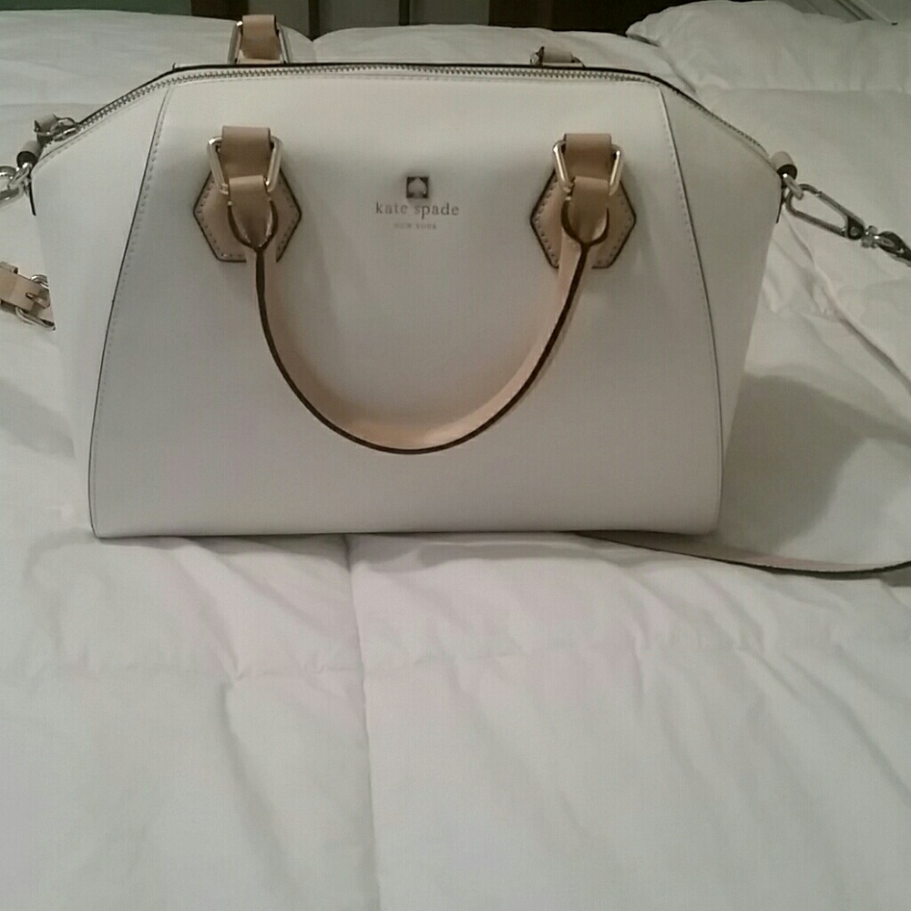 Only use crossbodies anymore