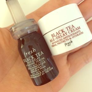 Fresh Black tea age-delay cream + firming serum