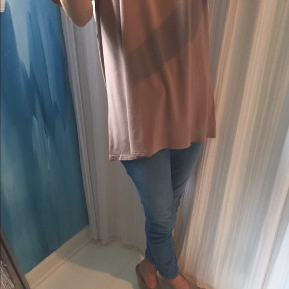 *sold out*Dusty Mauve Pocket Tee - Picture 4 of 4