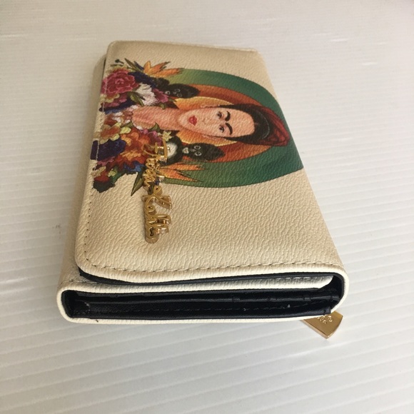 Designer Frida Kahlo wallet - Picture 4 of 4