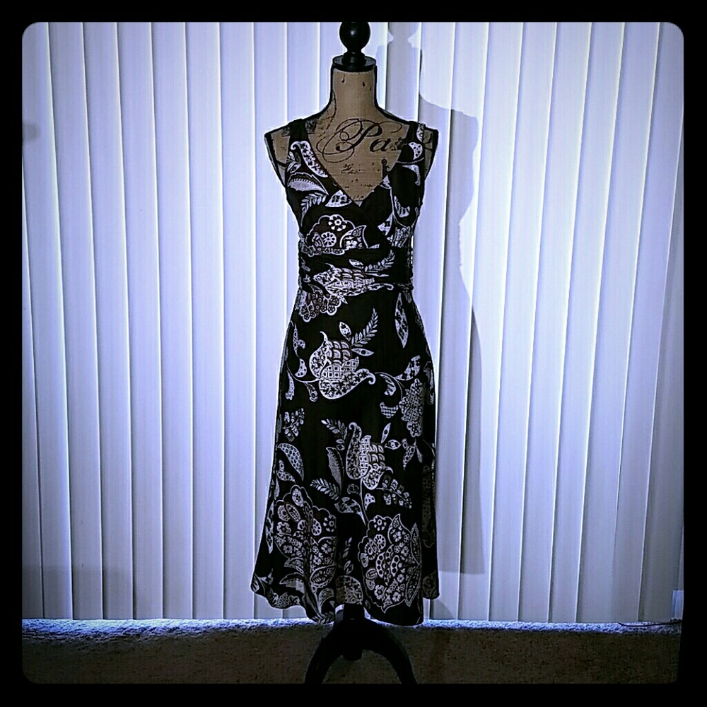 🔥Wow!  Stunning, NWOT ANN TAYLOR DRESS