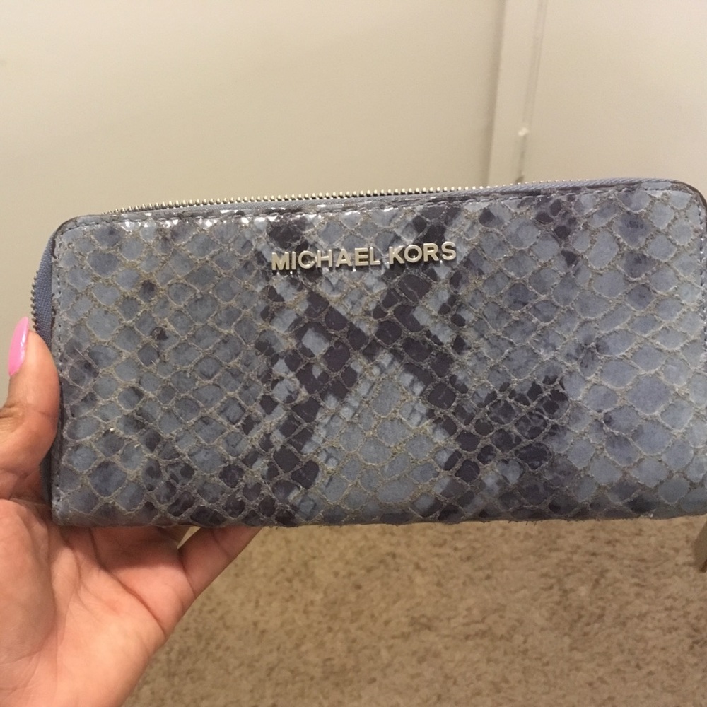 Michael Kors wallet