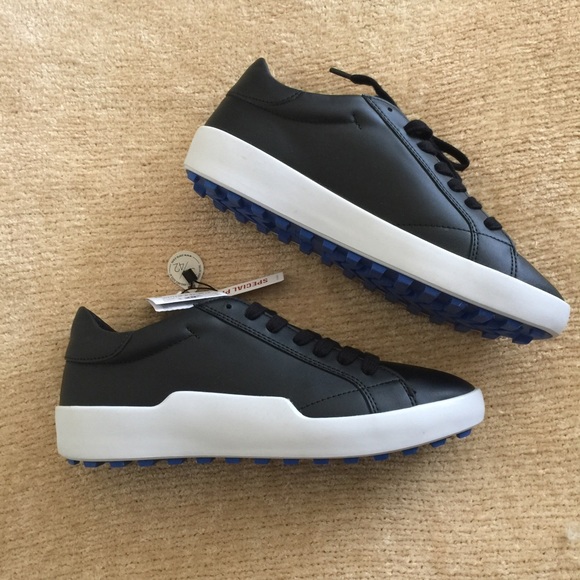 NWT ZARA BLACK SNEAKERS WITH BLUE SOLE SHOES - Picture 2 of 4