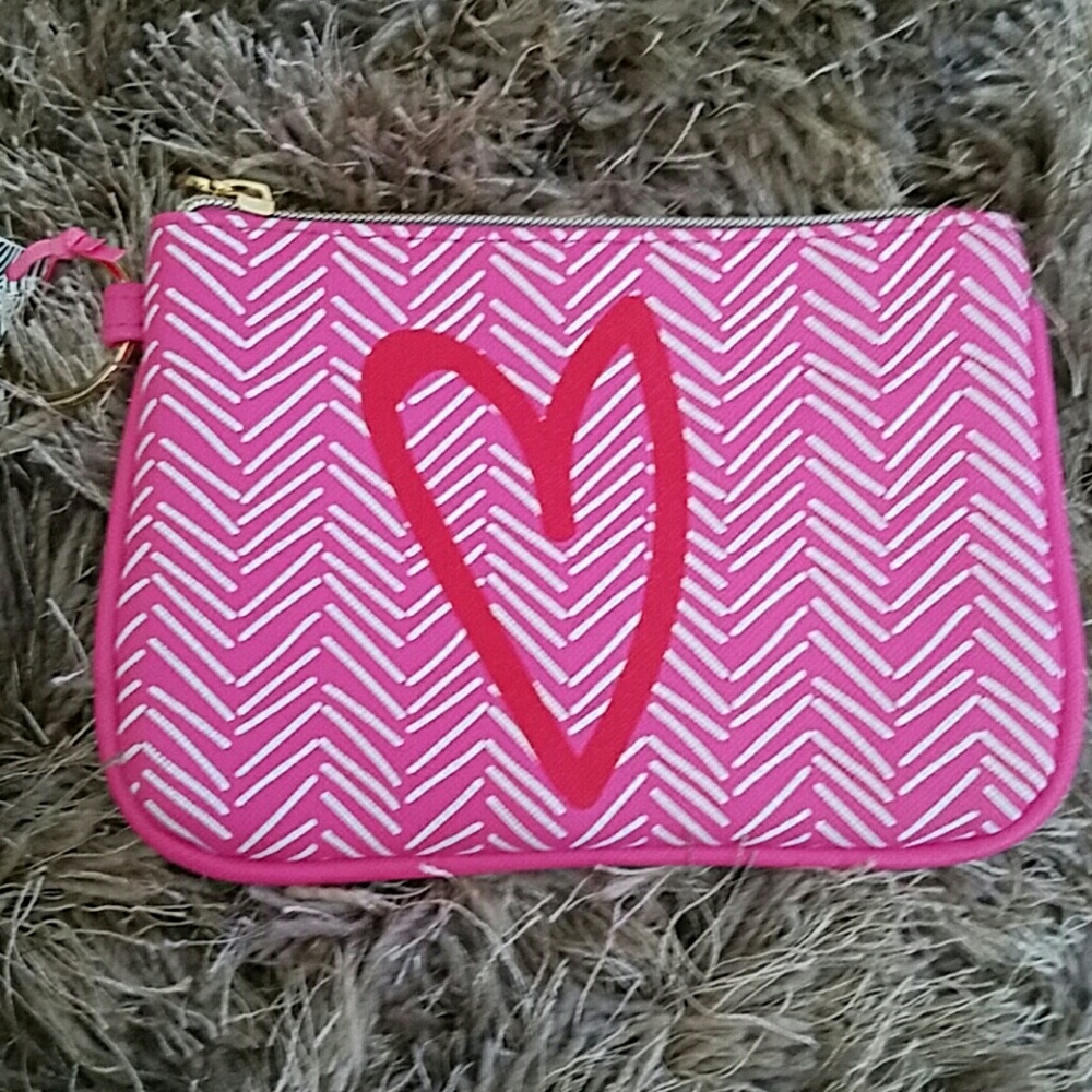 Dabney Lee pouch