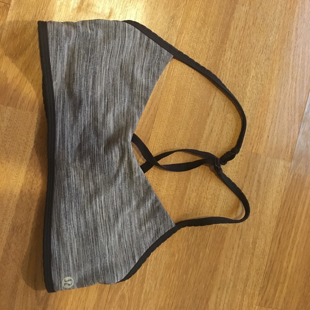Lululemon bra