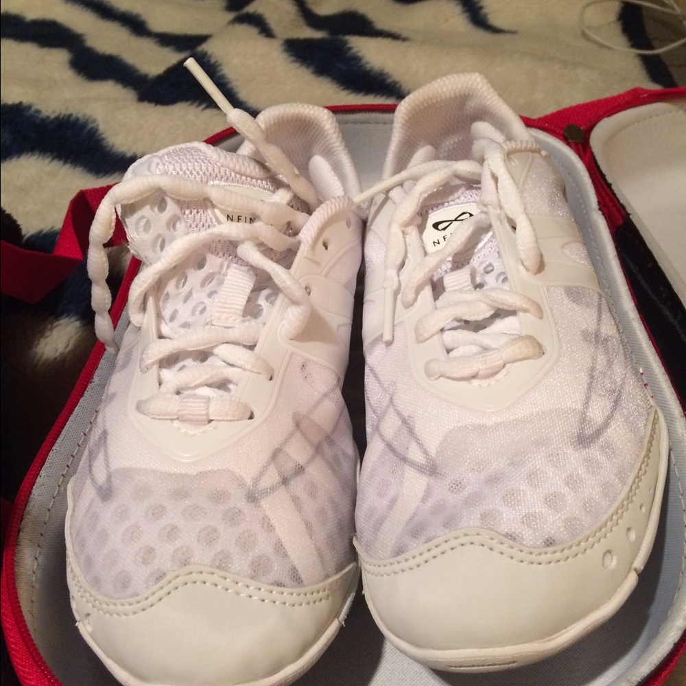 NFINITY Cheer shoes 6.5 New
