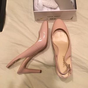 NIB Nine West Nude/Blush Leather Slingback Pumps