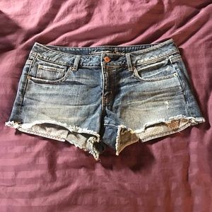American Eagle jean shorts 12