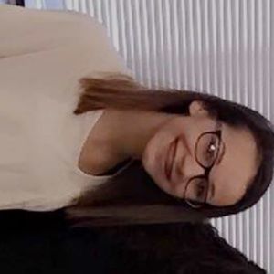 Meet your Posher, Makenzie