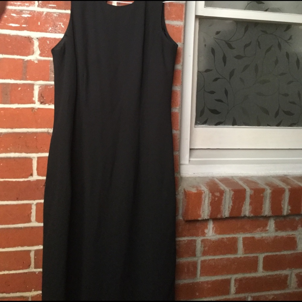 Slim Black Formal Dress