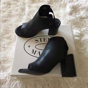 Steve Madden block sandals