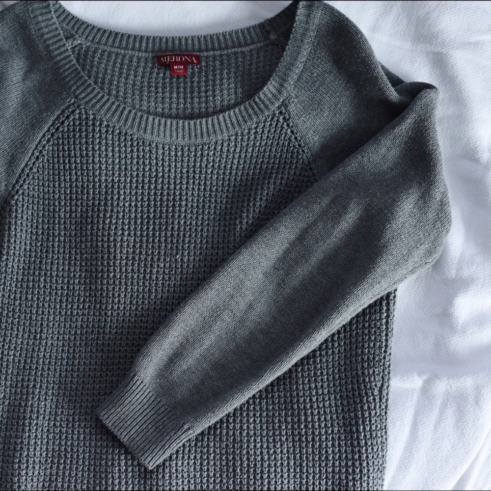 Gray Pullover Sweater.