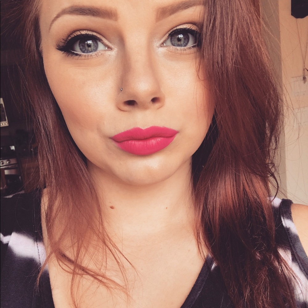 Meet your Posher, Tessie