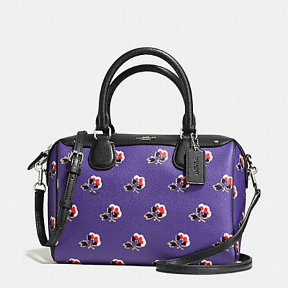 ✨Sale✨TODAY ONLY! Coach Bennett Mini Satchel