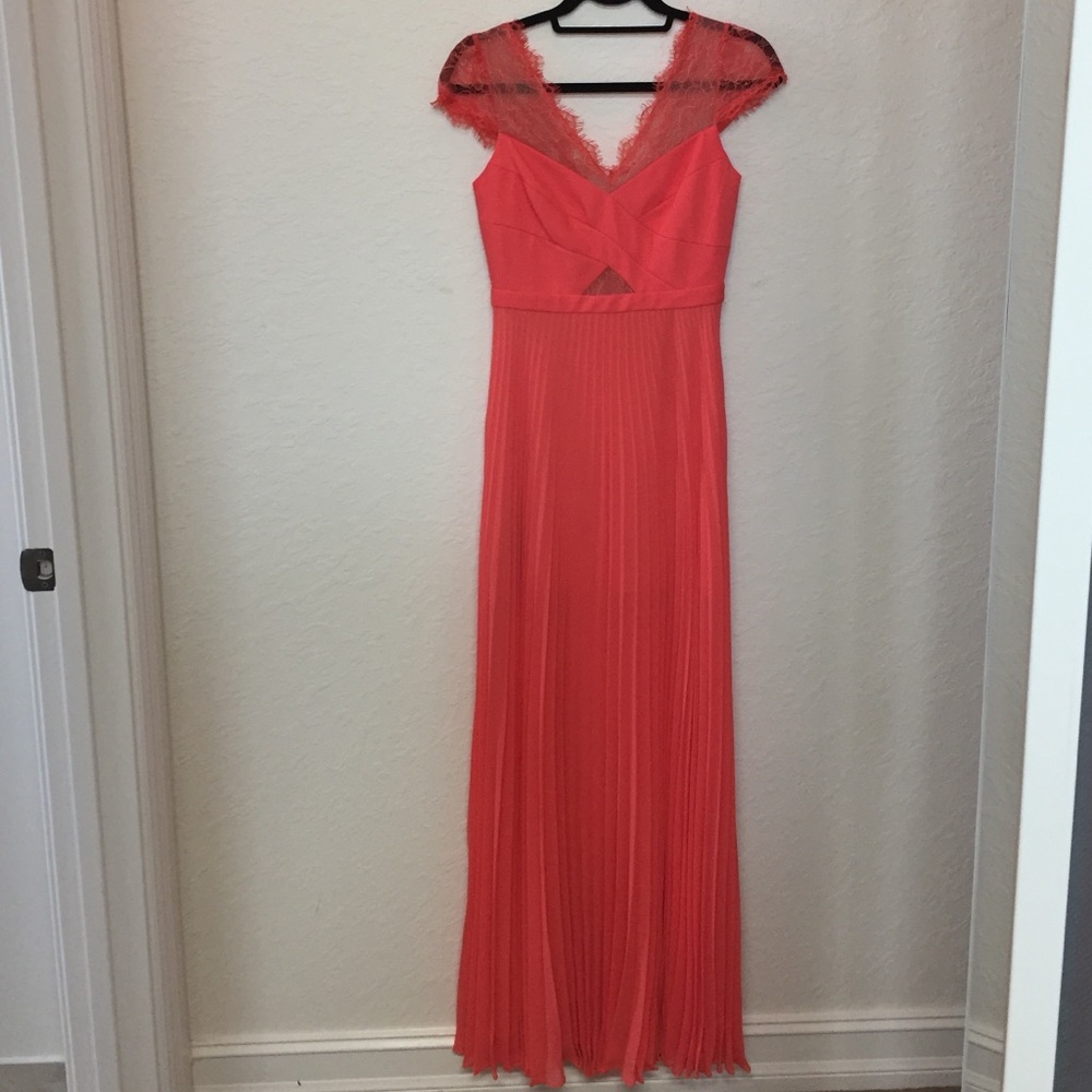 🌟NWT-BCBG MAXAZRIA "Madalena" Coral Gown Size 0