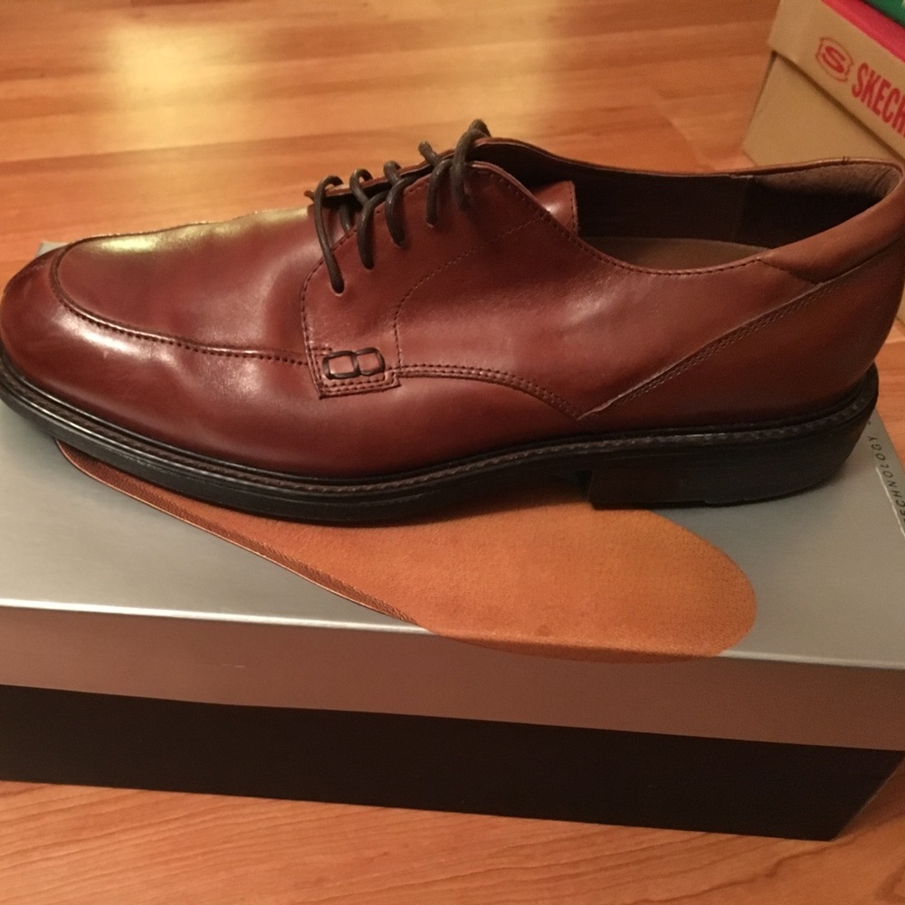 Leather shoes, never worn