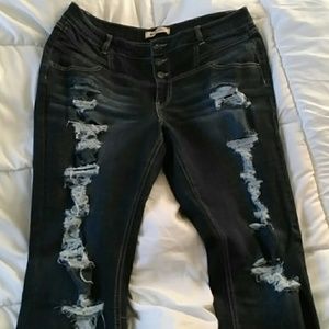 Ladies ripped skinny jeans! Size 13/14!
