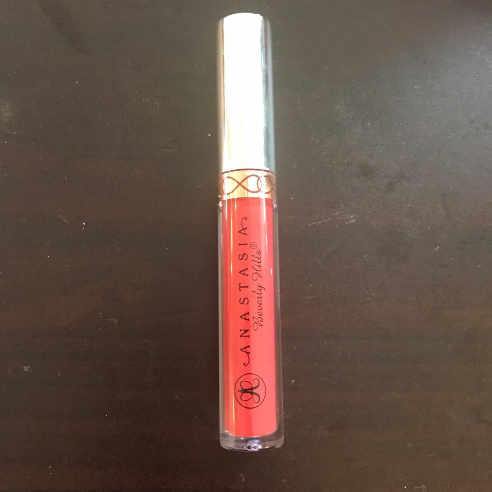 Anastasia Beverly Hills Strawberry Liquid Lipstick