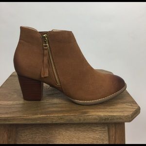 Vionic Upright Sterling