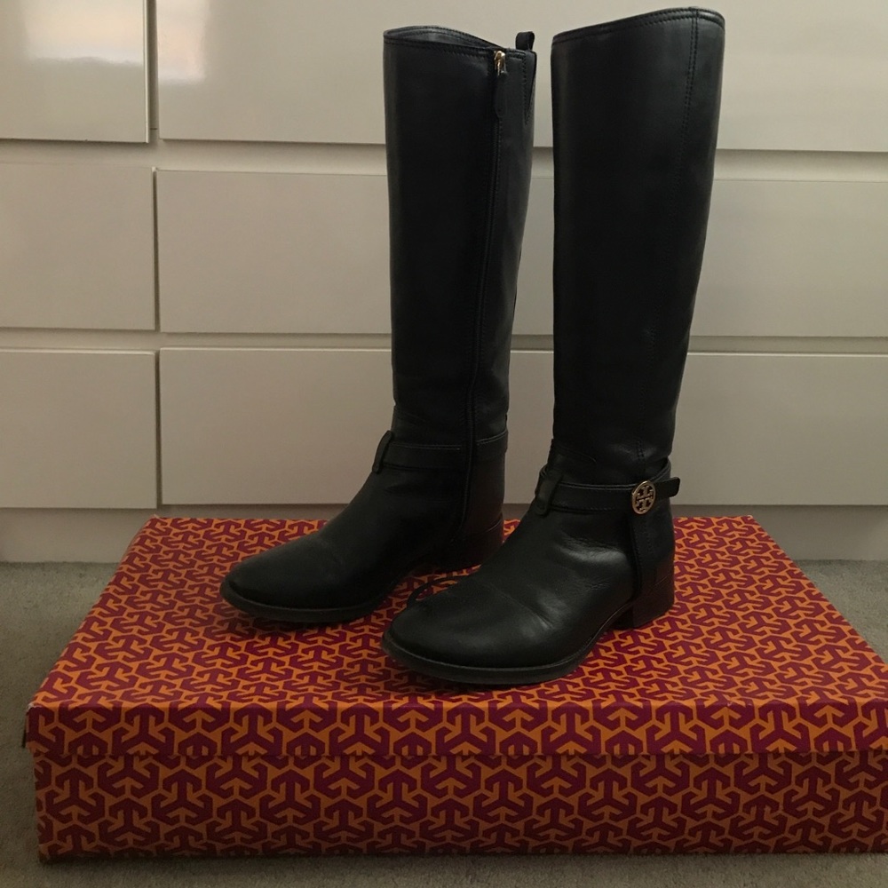 Tory Burch smooth leather black boots. 7.5