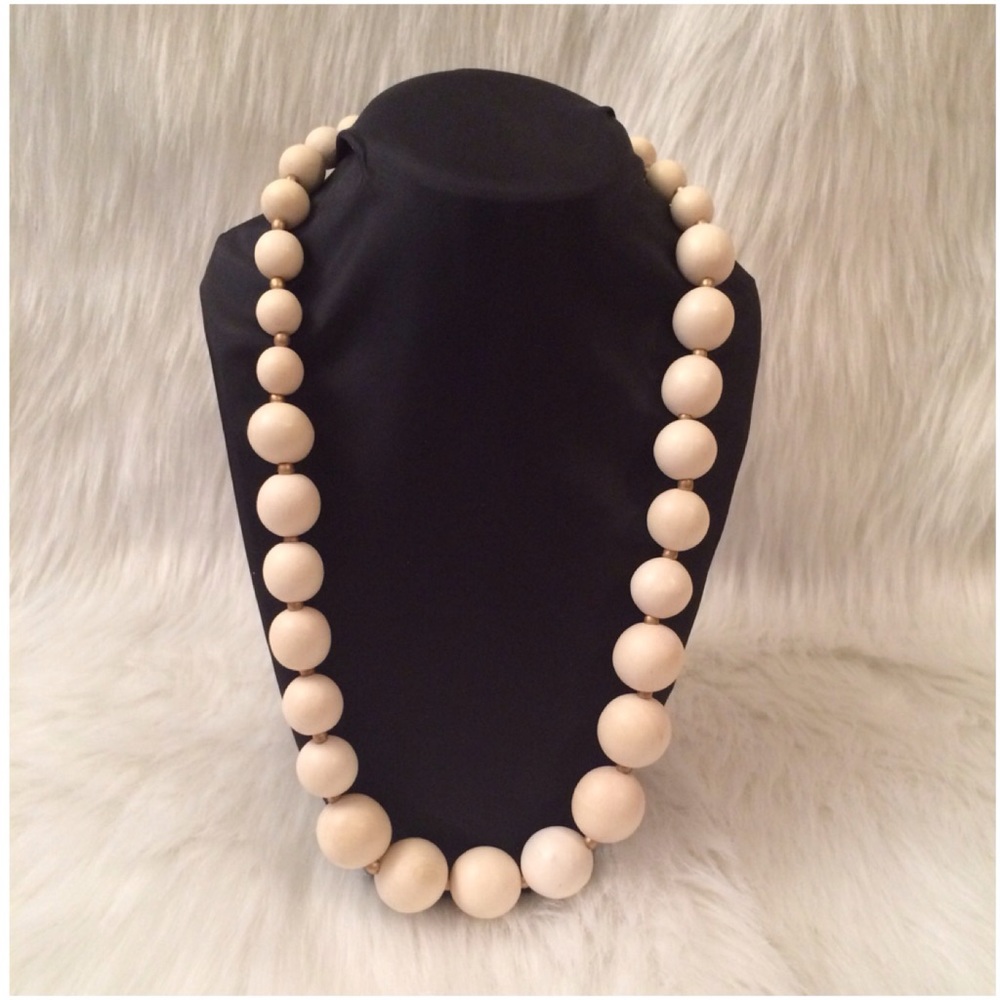 🌷 Xhilaration Chunky Bead Necklace - Picture 2 of 3