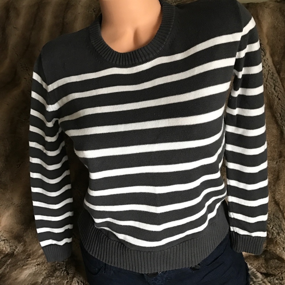 J CREW Crew Neck Sweater White Stripes XXS 🎀