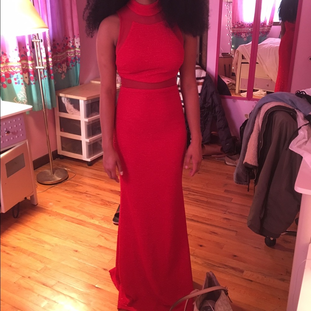 Red Prom Dress - Picture 2 of 4