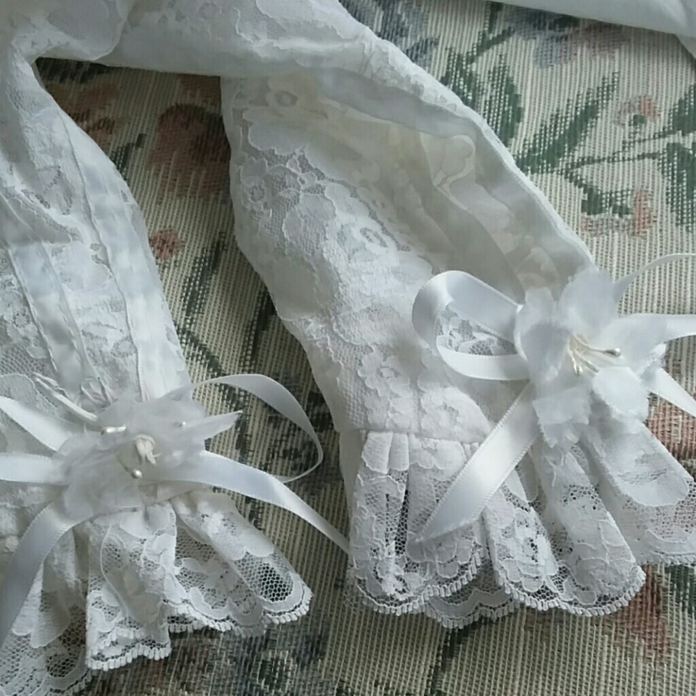 Vintage wedding dress