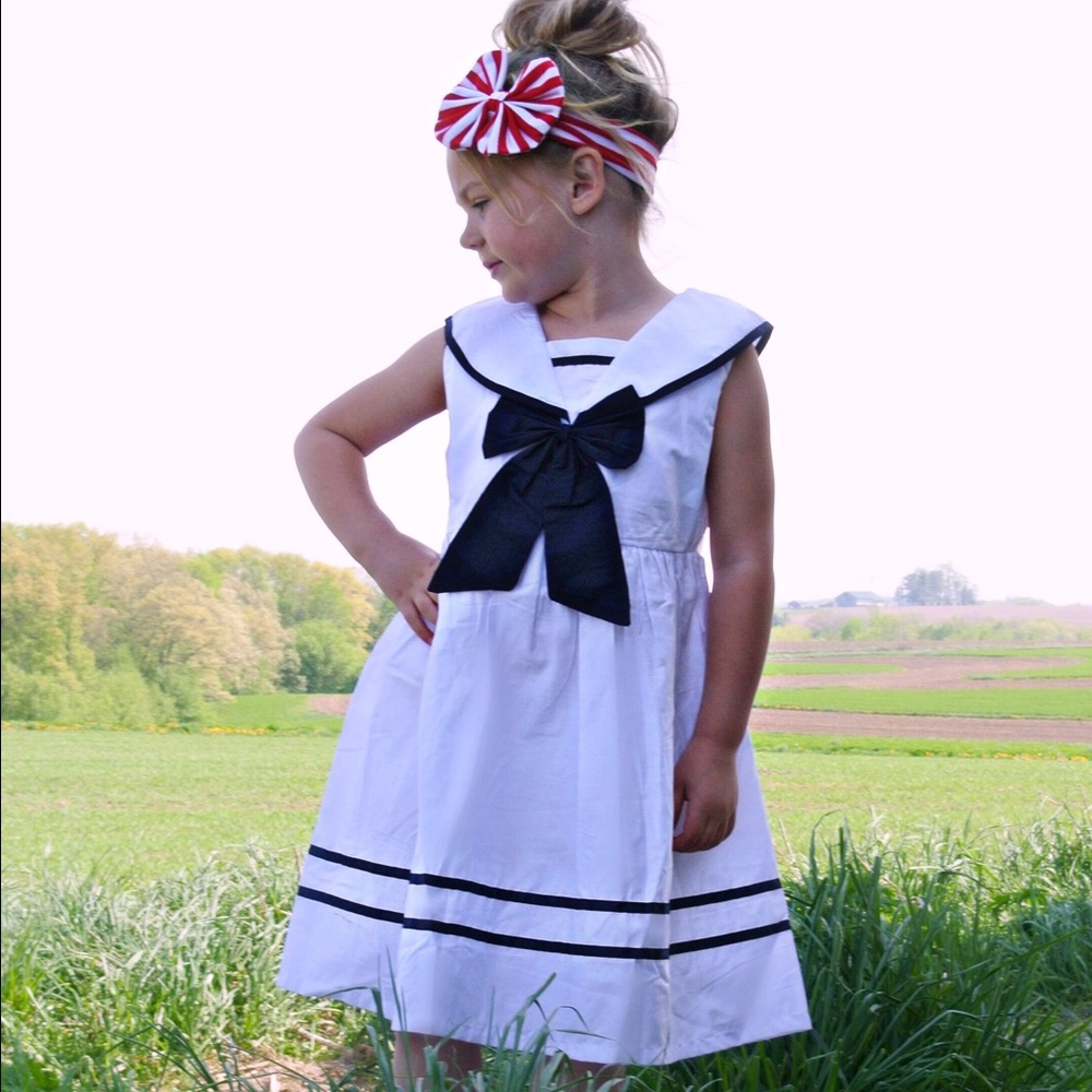Girls Preppy Classic Sailor dress white navy