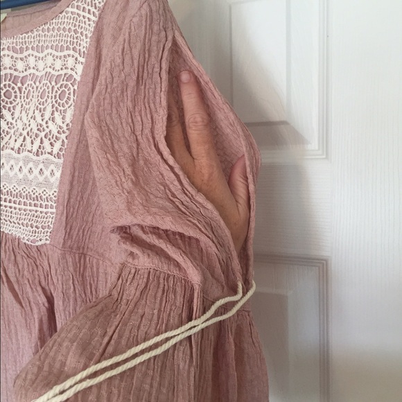 Kori America Top - Picture 2 of 3