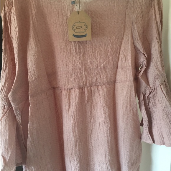 Kori America Top - Picture 3 of 3