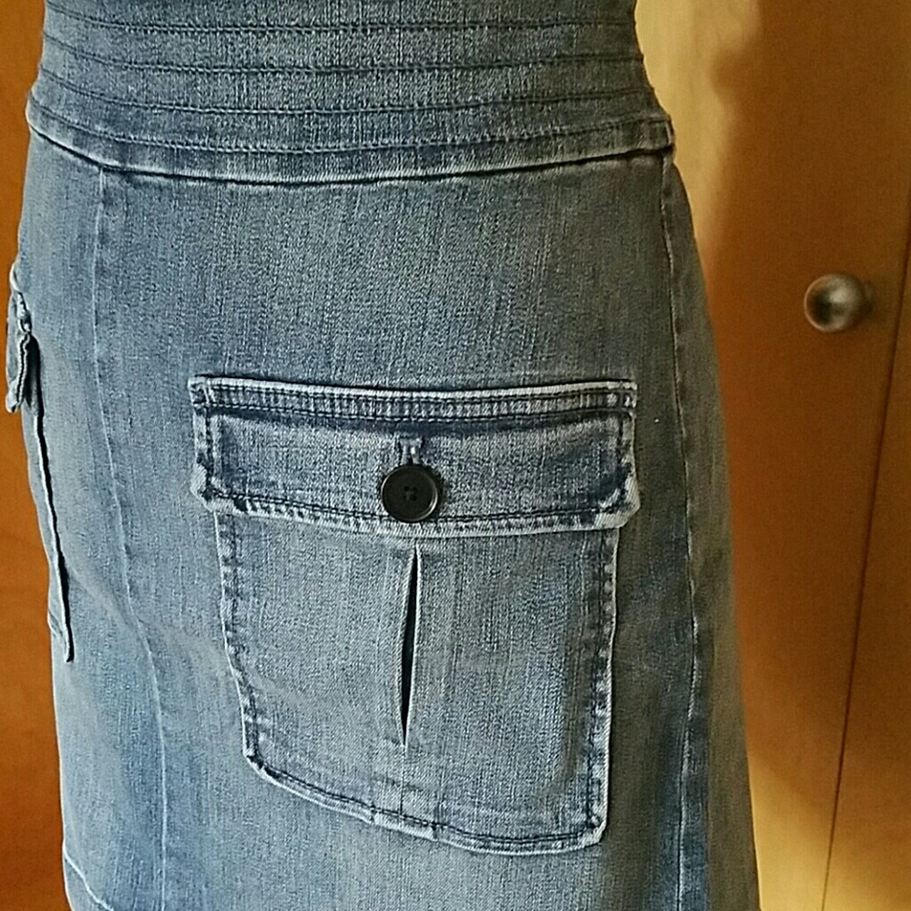 Front pocket Skirt