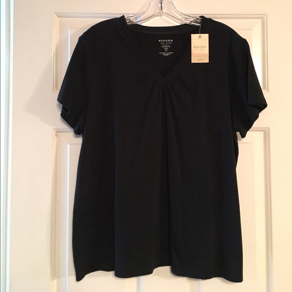 Sonoma black v-neck short sleeve tee