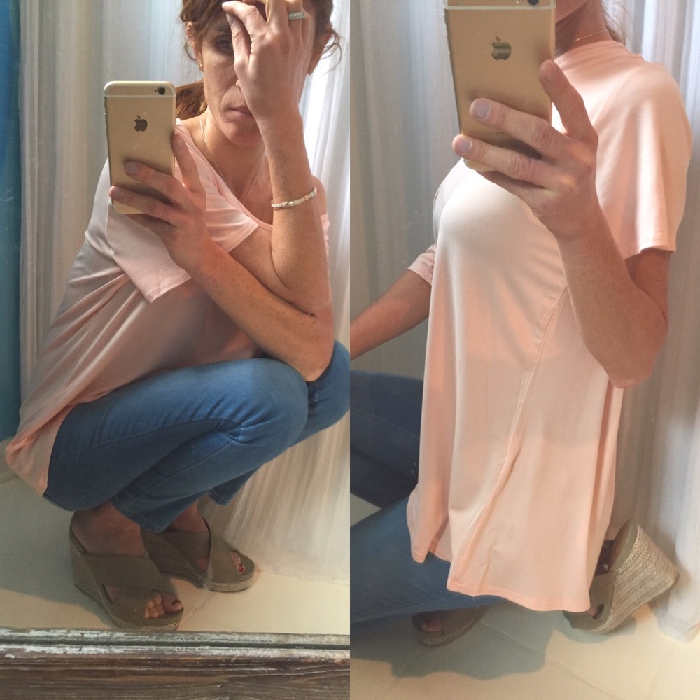 🌟 last one! Blush Oversize Pocket Tee - Picture 4 of 4