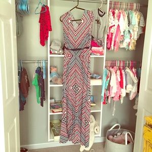 Jessica Simpson size small maternity dress