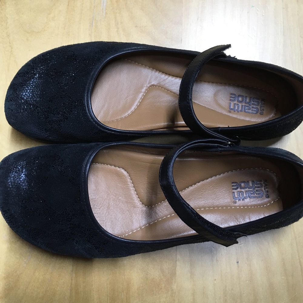 Kalso Earth brand black Mary Janes sz.10