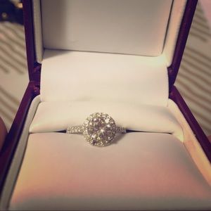 Moissanite ring in white gold