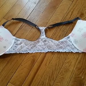 Victoria's Secret front close racerback bra
