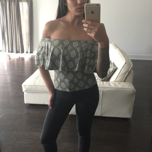 Olive Boho Off Shoulder Top - Picture 3 of 5