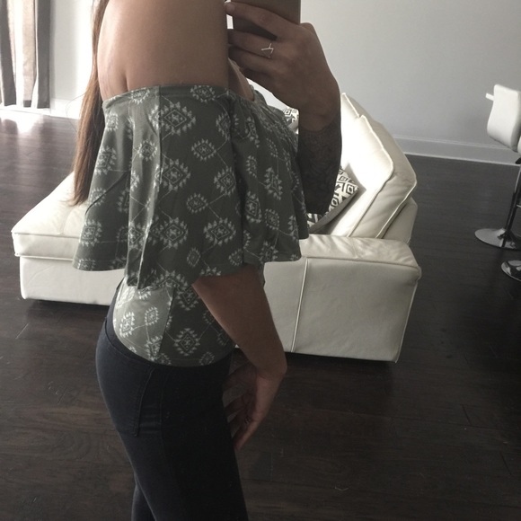 Olive Boho Off Shoulder Top - Picture 4 of 5
