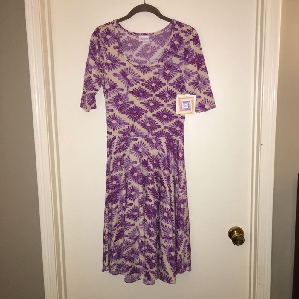 LuLaRoe Nicole dress