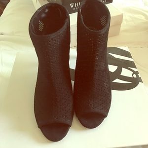 Nine West Peep toe Booties Size 9