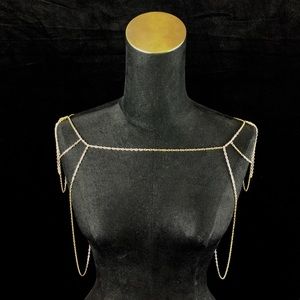 Cody (gold shoulder cage)