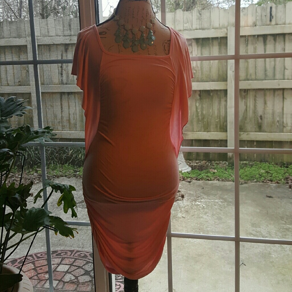 Olive Ole Light Pink Ruched Top size small