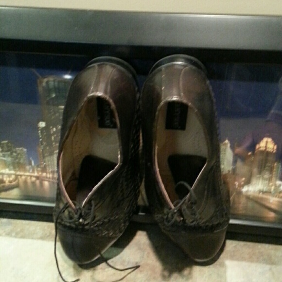 MEN DRESS SHOES.                      BASKETWEAVE - Picture 7 of 8