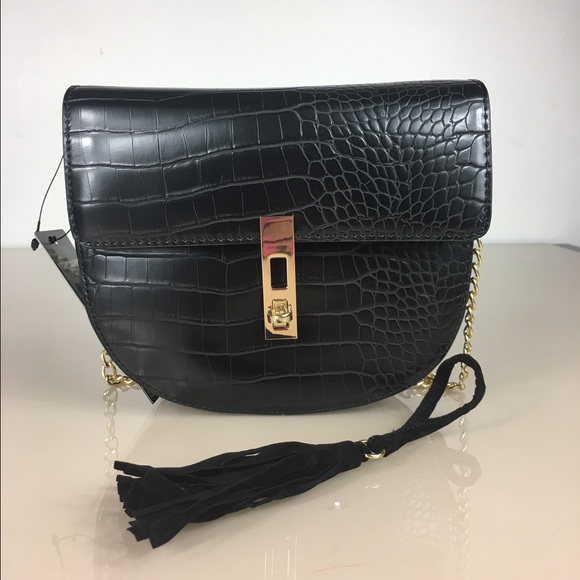 LAST ONE BCBG Arrow Cross Body - Picture 6 of 8